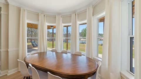 sunset estate Dining area