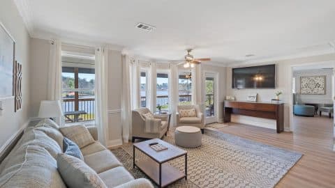 sunset estate Living room