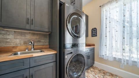 Three Willows Laundry area
