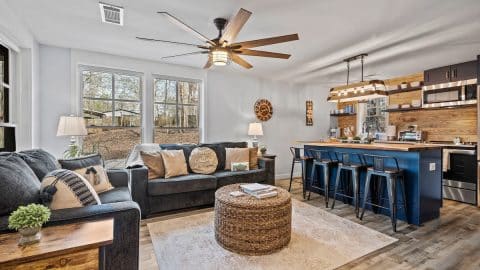 Leisure Living Room