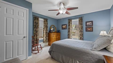 Lakeside Bungalow Bedroom