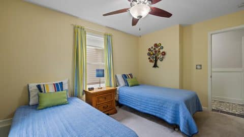 Lakeside Bungalow Bedroom