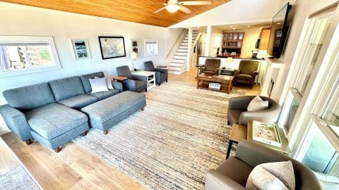 Sinclair Living Area