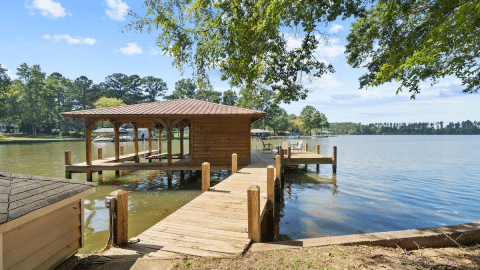 Misty Cove Sleeps Private Dock Great Fishing