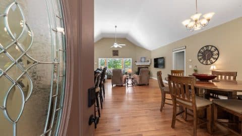 Serenity Outlook Dining area