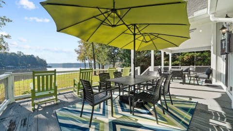 Peninsula on Lake Sinclair Patio