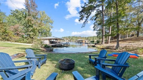 Serenity on sinclair Backyard Serenity on sinclair Backyard