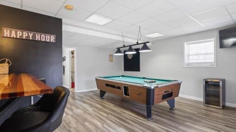 the place to be Game room