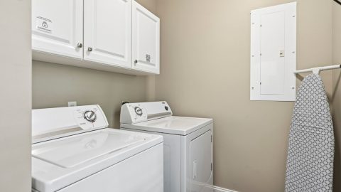 Fox Glove Retreat Laundry area
